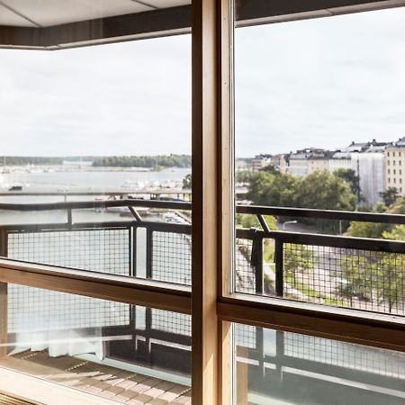 Hilton Helsinki Strand Buitenkant foto A view from the apartment